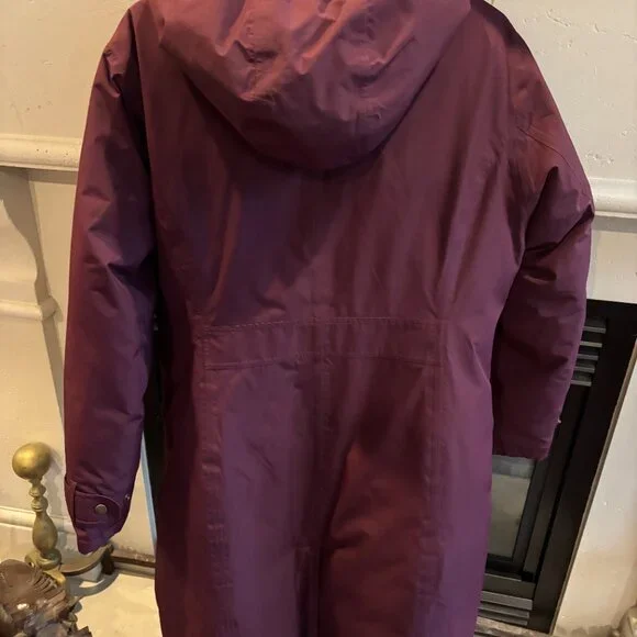 Lands End Women's Winter Long Jacket, L 14-16, Puffy Shell, Maroon - Picture 5 of 12